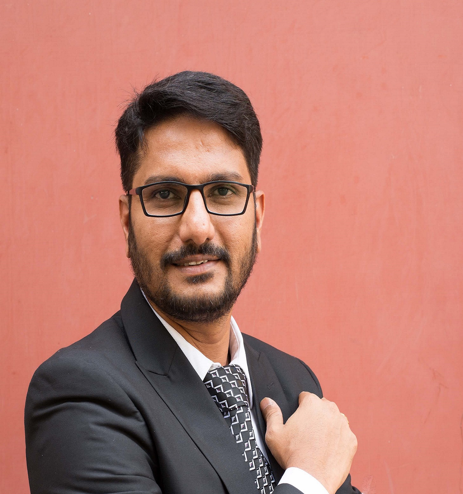 Mr Girish Bhise